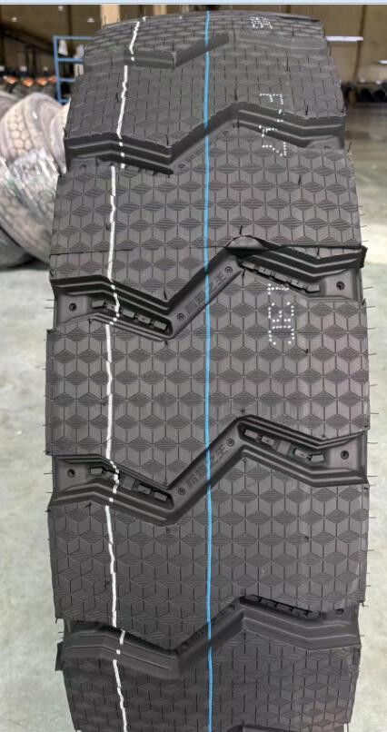 CHINA 12.00R20 TIRES SS980